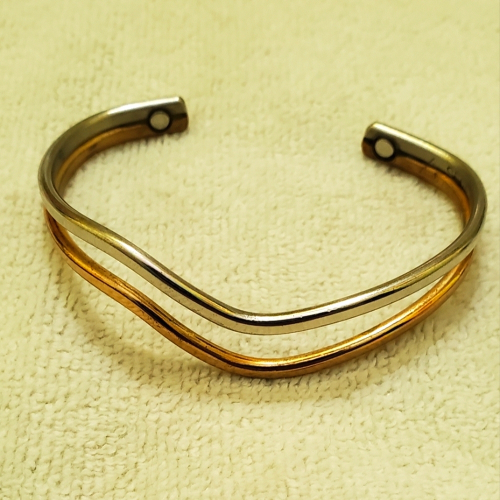 Sergio Lub...Gold Tone Wave Design Cuff Bracelet...